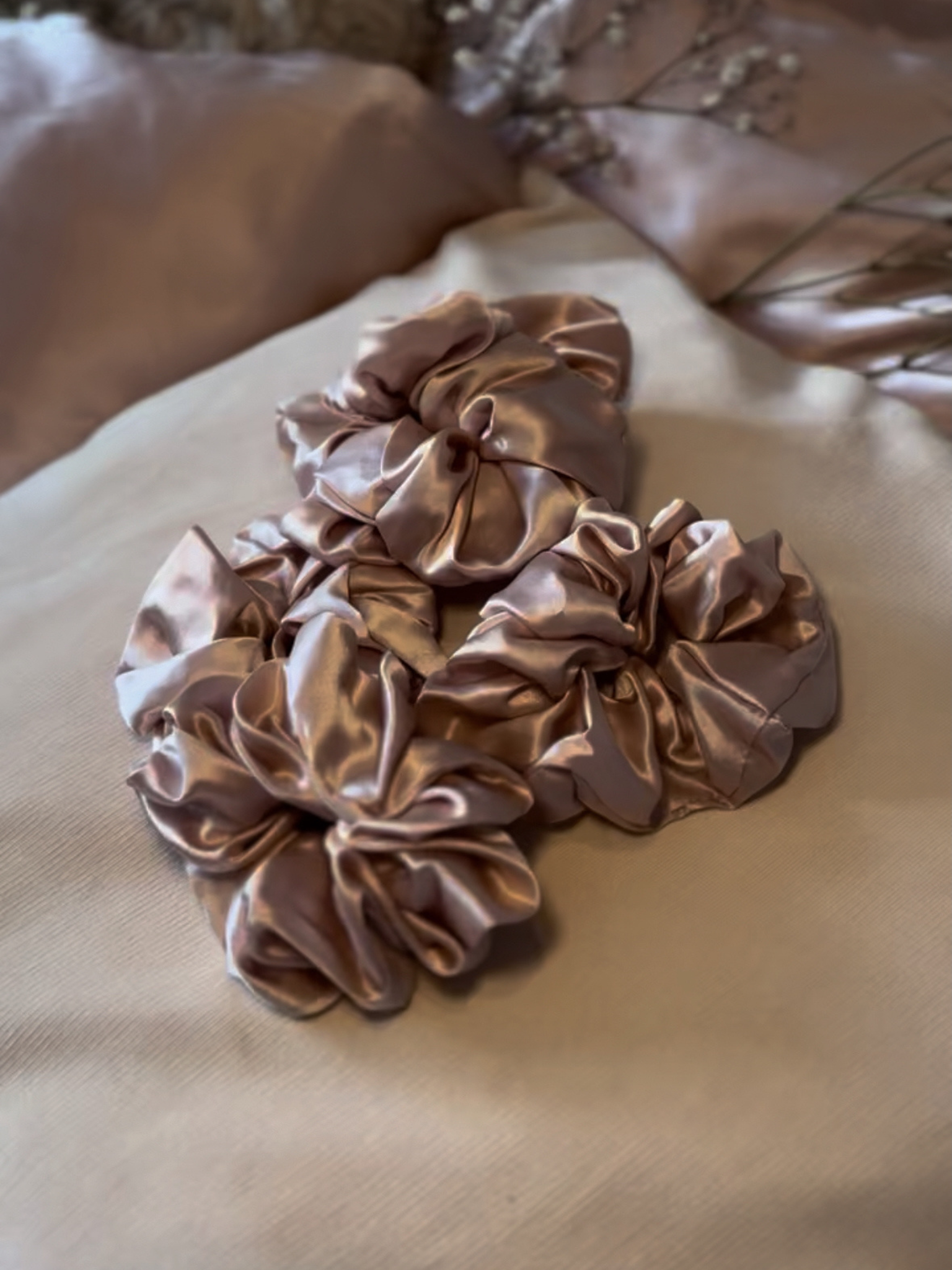 Seda Silk Scrunchie